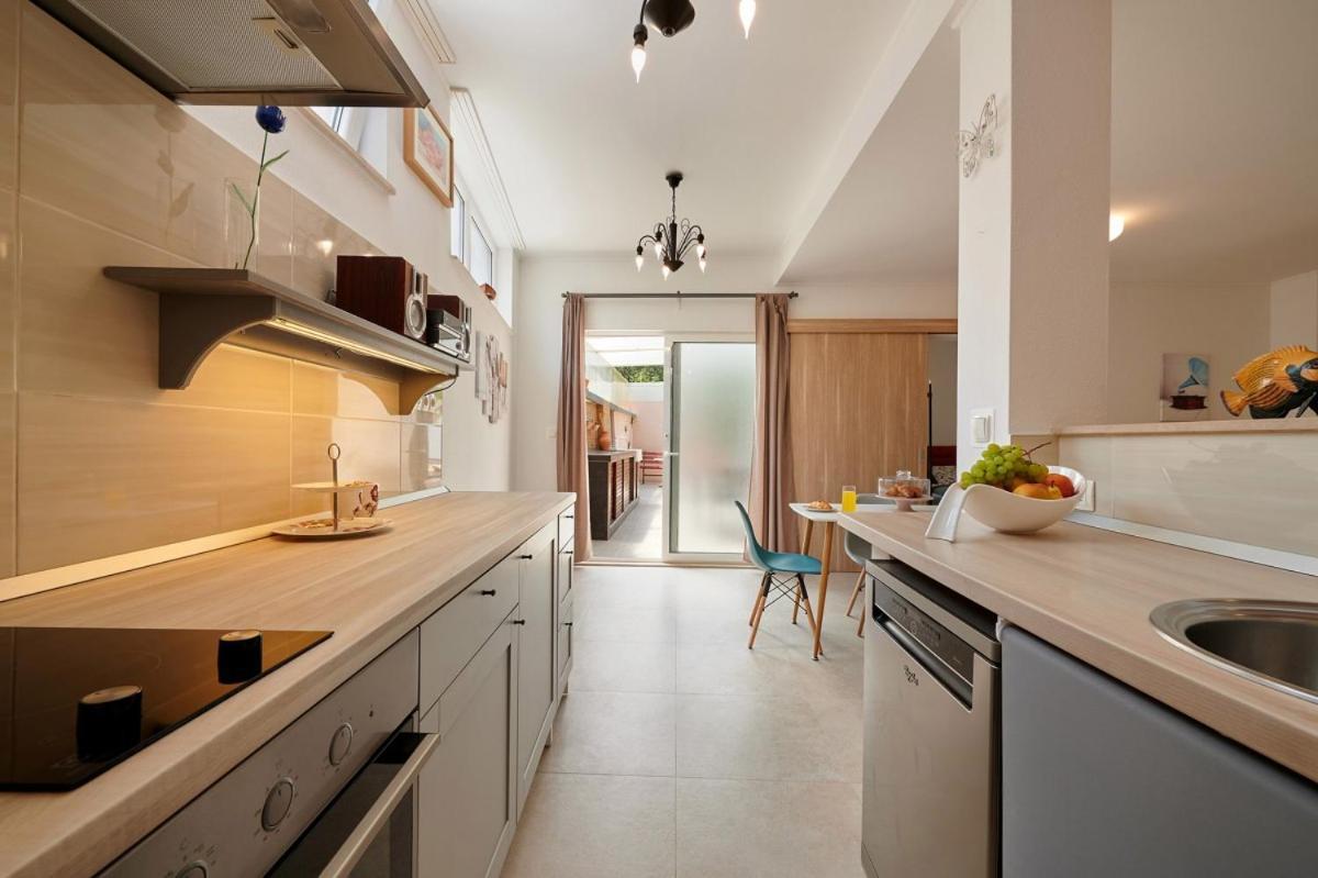 Villa Smuketa In Trogir Haus Fuer 4 Personen Esterno foto