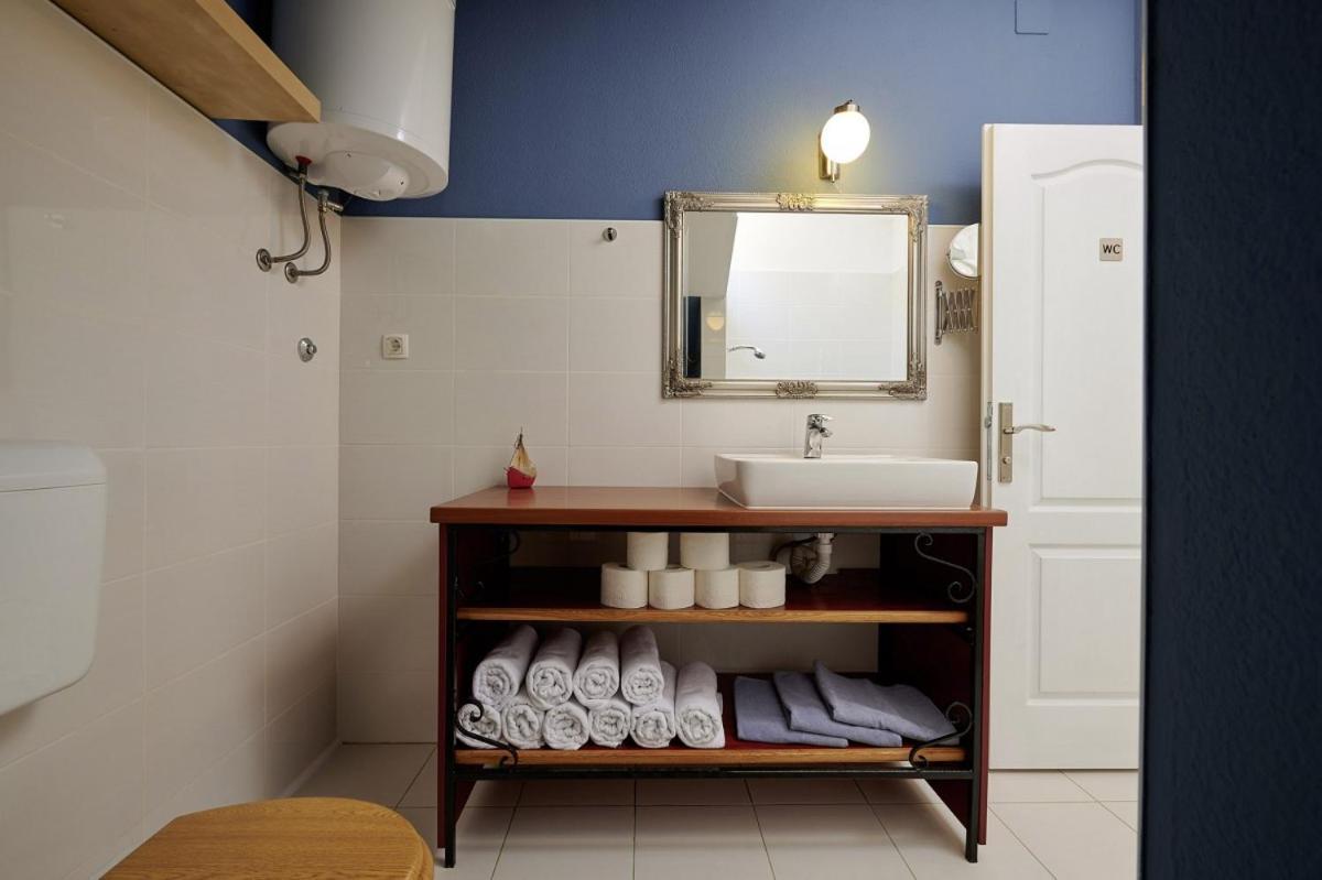 Villa Smuketa In Trogir Haus Fuer 4 Personen Esterno foto