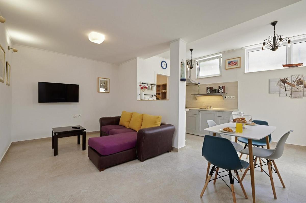 Villa Smuketa In Trogir Haus Fuer 4 Personen Esterno foto