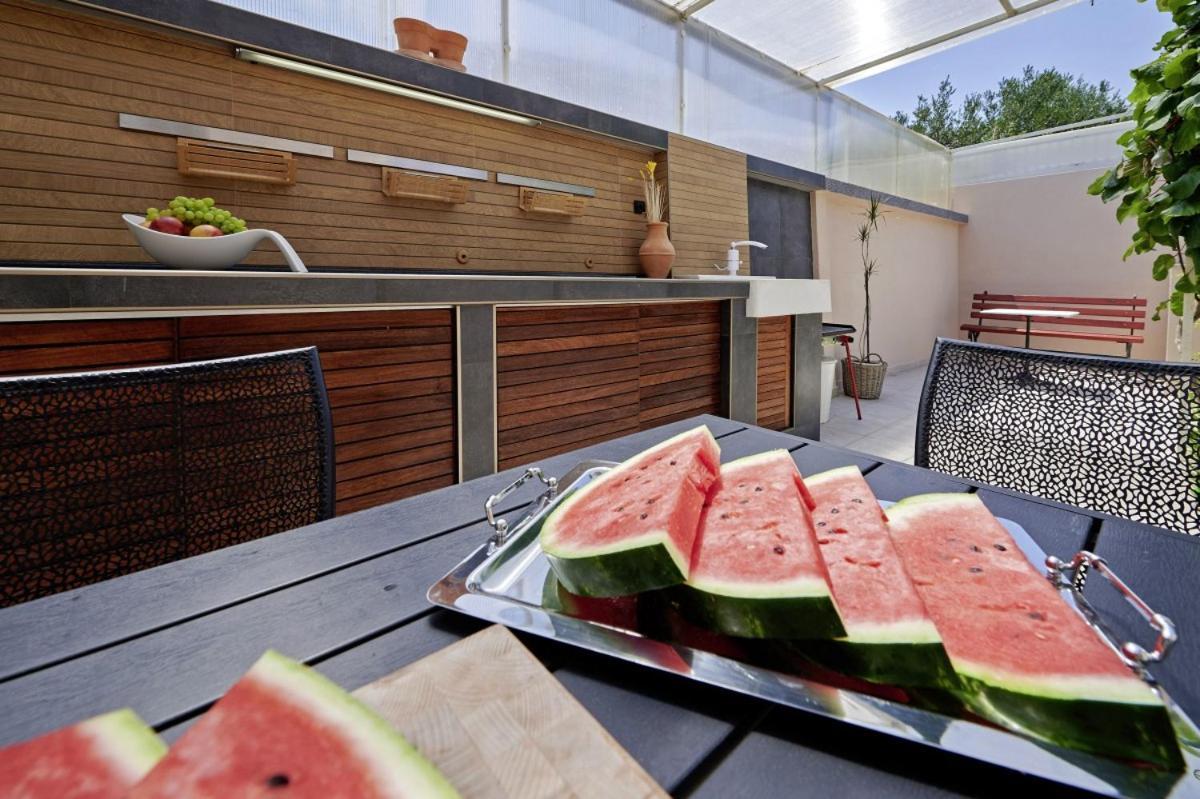 Villa Smuketa In Trogir Haus Fuer 4 Personen Esterno foto